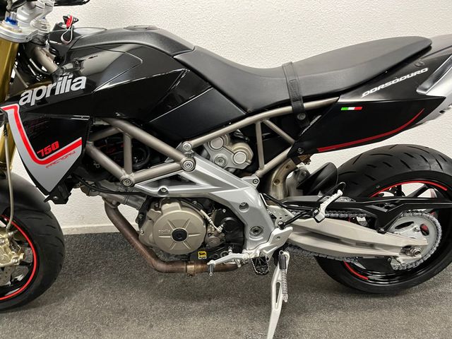 aprilia - dorsoduro-750