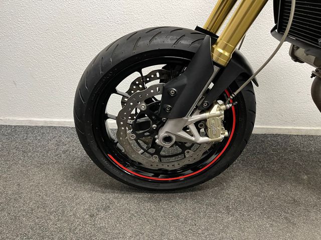 aprilia - dorsoduro-750