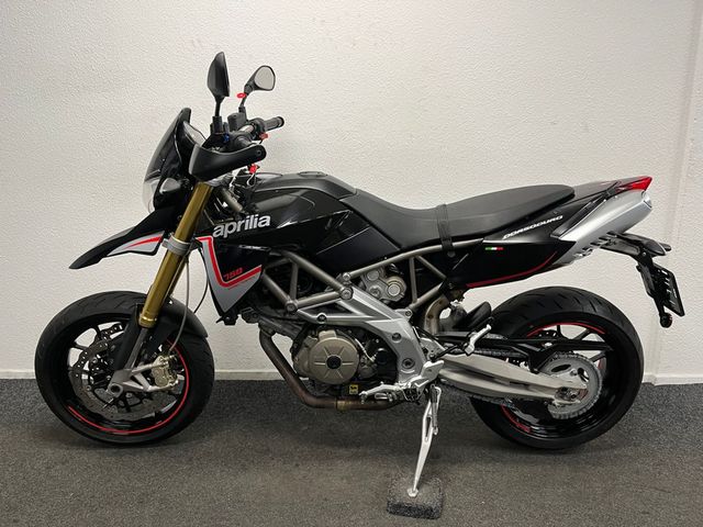 aprilia - dorsoduro-750