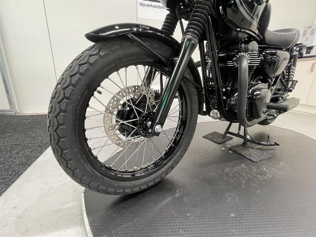 kawasaki - w800-special-edition