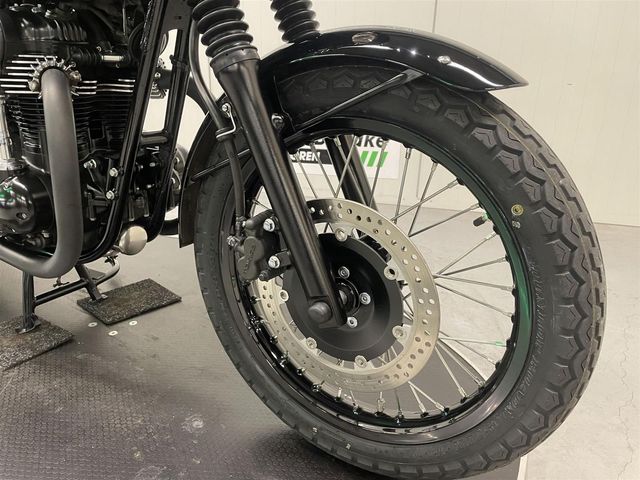 kawasaki - w800-special-edition