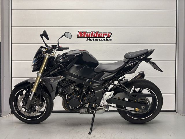 suzuki - gsr-750
