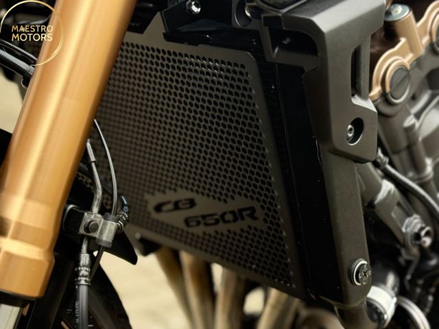 honda - cb-650-r-neo-sports-cafe