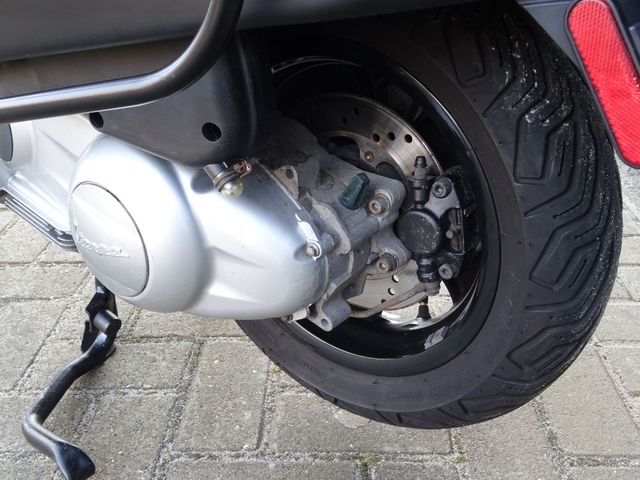 vespa - gts-super-300-abs