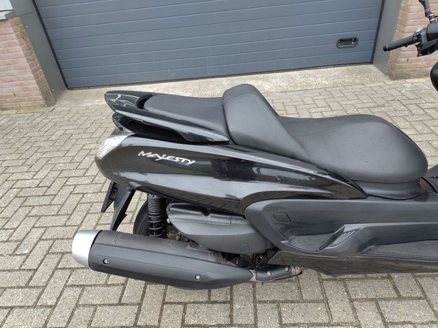 yamaha - yp-400-majesty