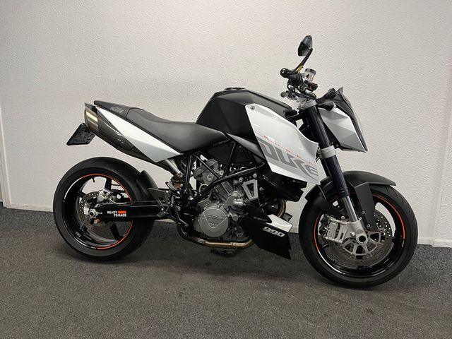 ktm - 990-super-duke