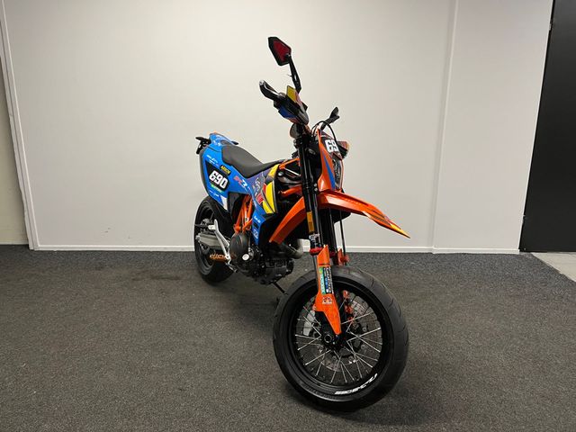 ktm - 690-smc-r