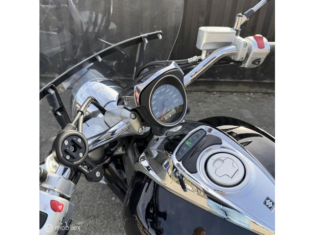 suzuki - new-intruder-m-800