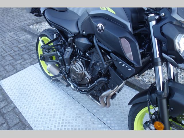 yamaha - mt-07-abs