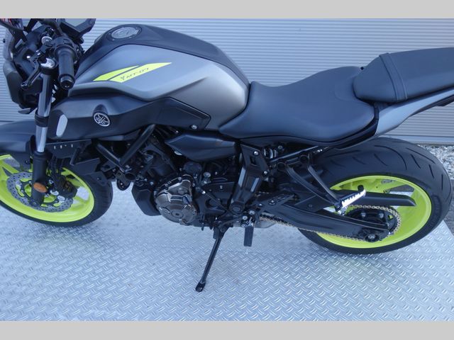 yamaha - mt-07-abs