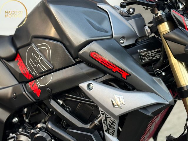 suzuki - gsr-750-a