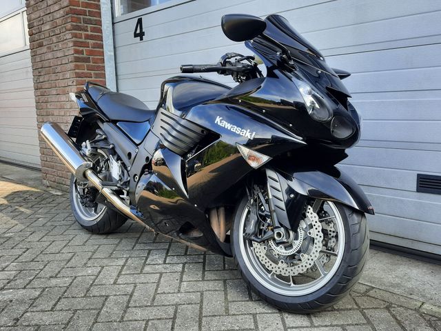 kawasaki - zzr-1400-abs