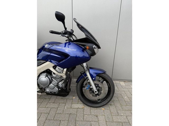 yamaha - tdm-900
