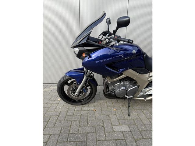 yamaha - tdm-900