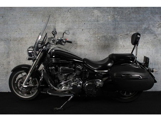 yamaha - xv-1900-a-midnight-star