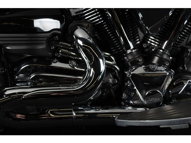 yamaha - xv-1900-a-midnight-star