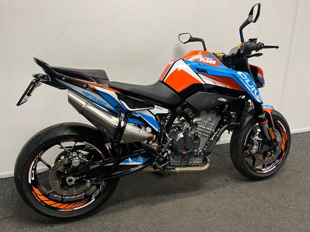ktm - 890-duke