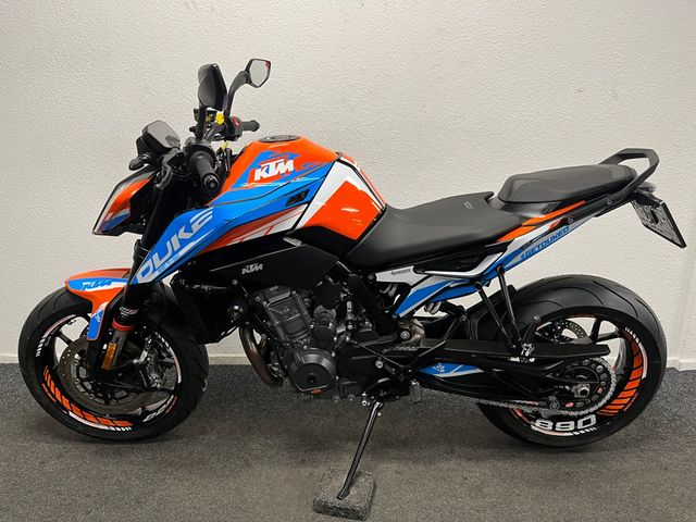 ktm - 890-duke