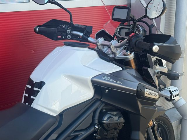 triumph - tiger-explorer