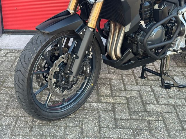triumph - tiger-explorer