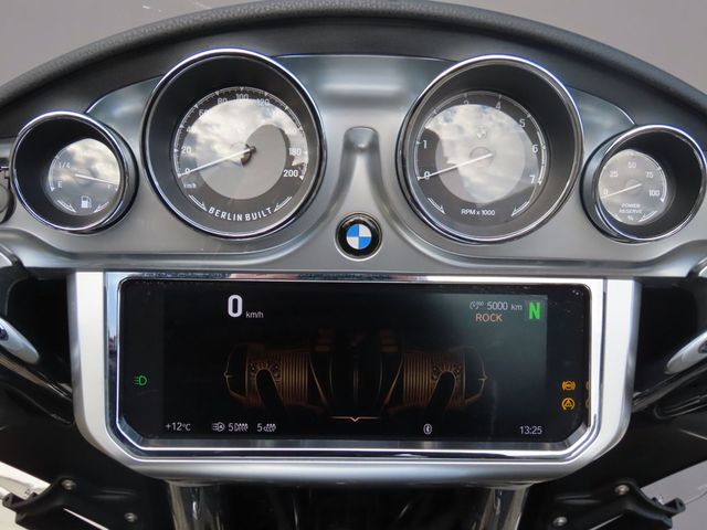 bmw - r-18-transcontinental