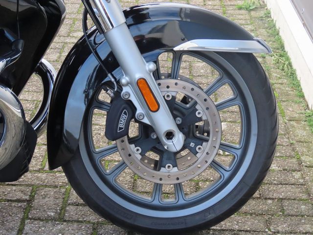 bmw - r-18-transcontinental