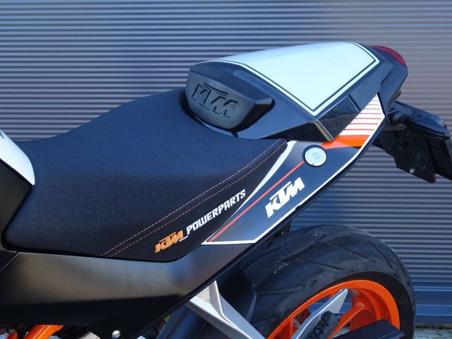 ktm - 390-duke