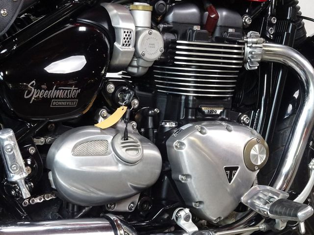 triumph - bonneville-speedmaster