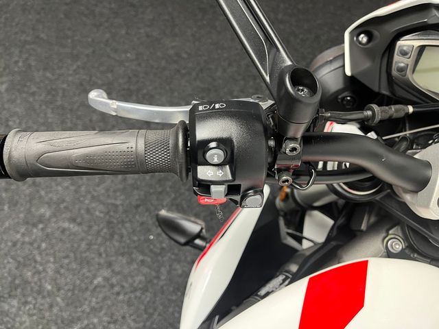 triumph - street-triple-s