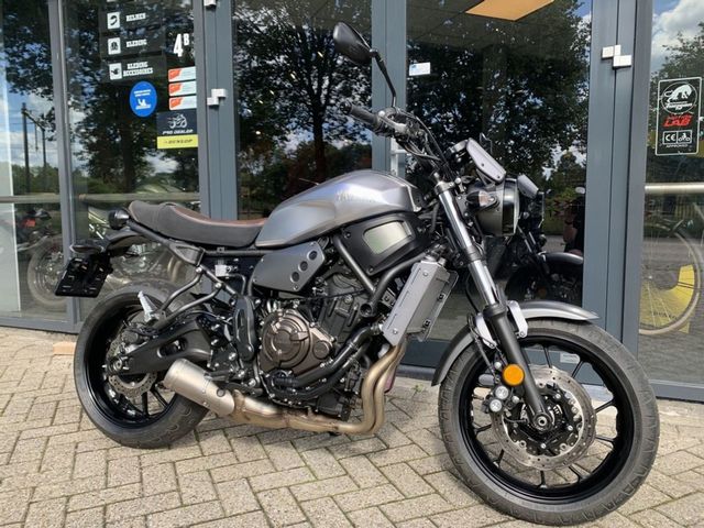 yamaha - xsr-700-abs