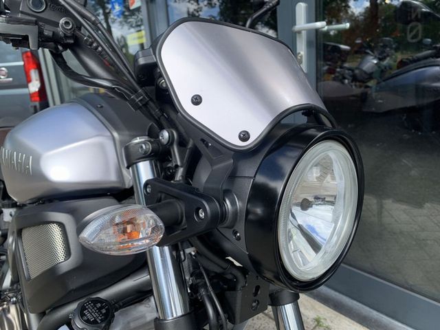 yamaha - xsr-700-abs