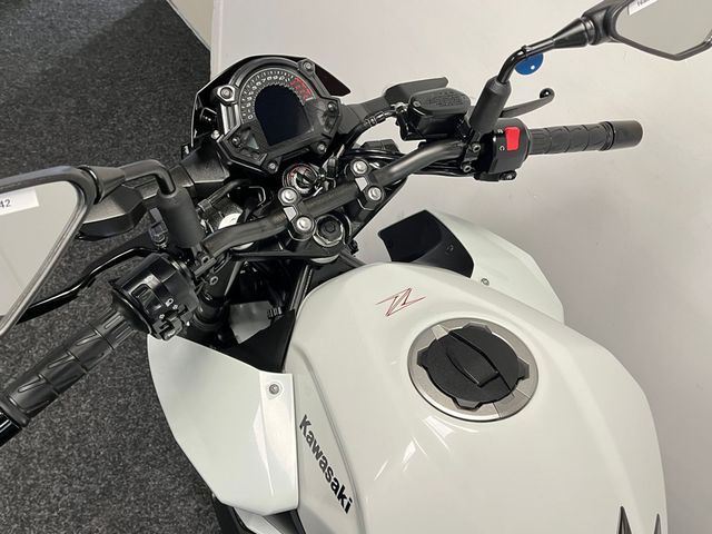 kawasaki - z400