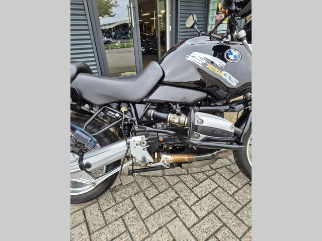 bmw - r-1100-gs
