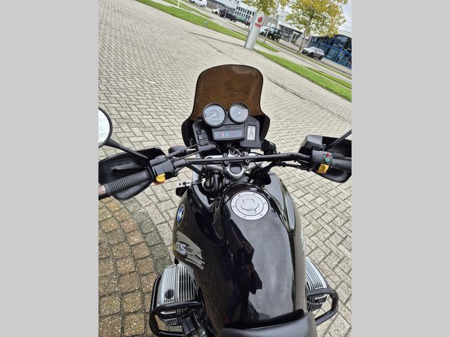 bmw - r-1100-gs