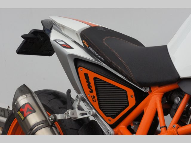 ktm - 690-duke-abs