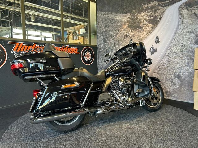 harley-davidson - electra-glide-ultra-limited-flhtk