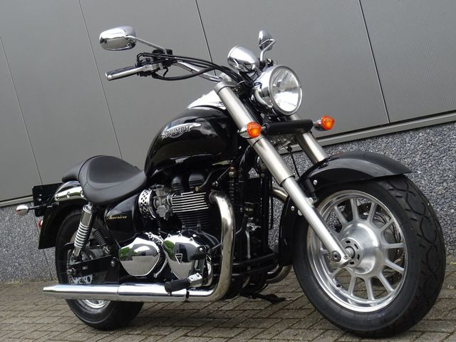 triumph - bonneville-america