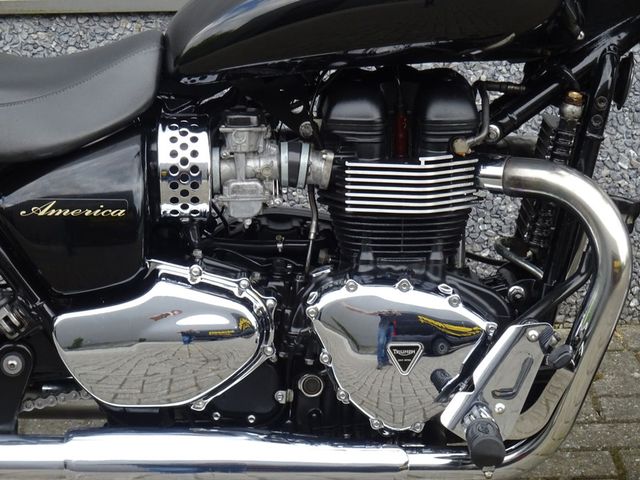 triumph - bonneville-america