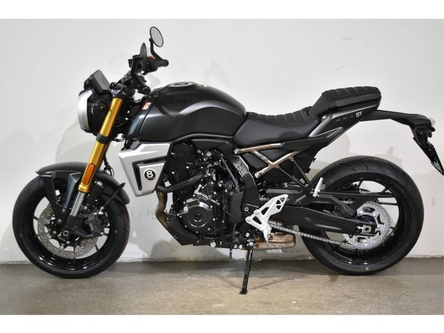 suzuki - gsx-8t