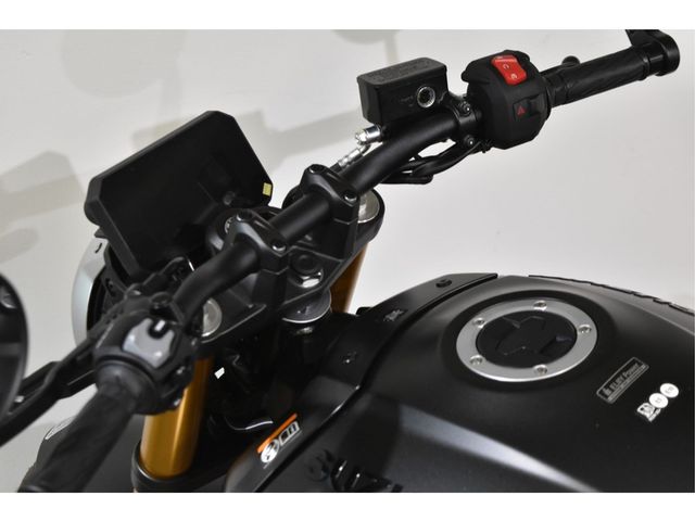 suzuki - gsx-8t