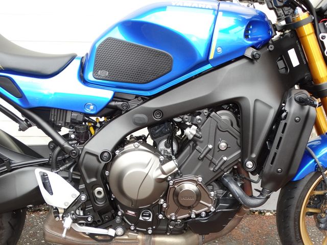 yamaha - xsr-900-abs