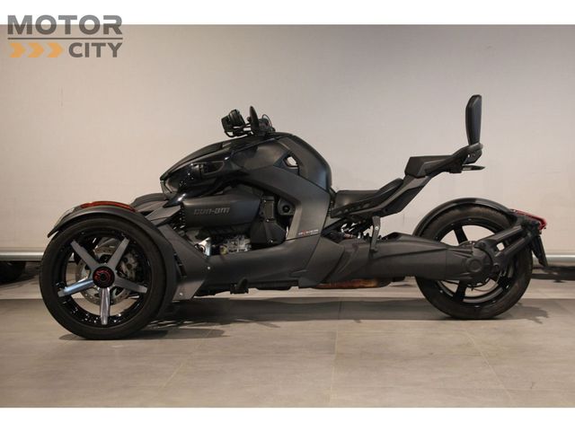 can-am - ryker-900