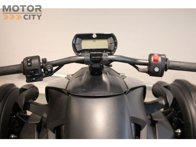 can-am - ryker-900