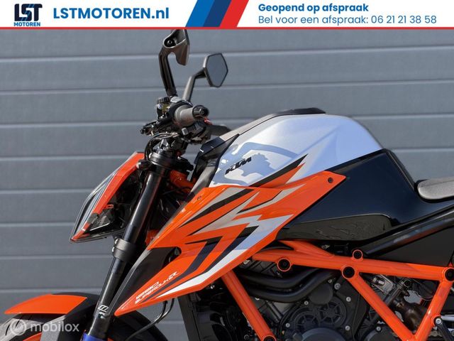 ktm - 1290-super-duke-r-evo