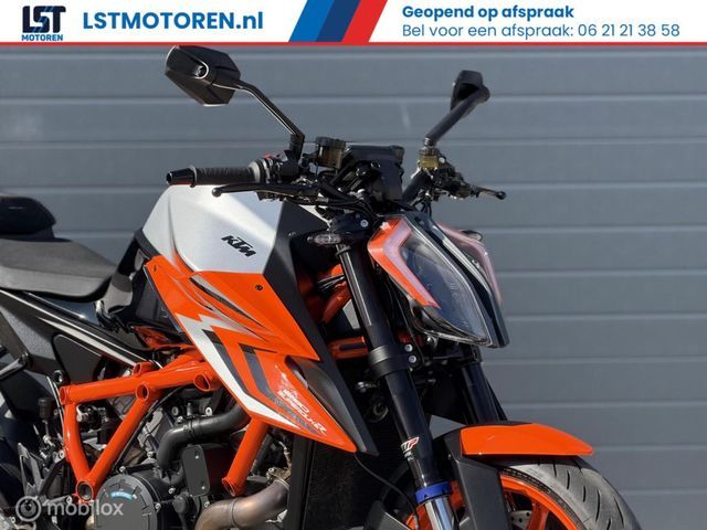 ktm - 1290-super-duke-r-evo