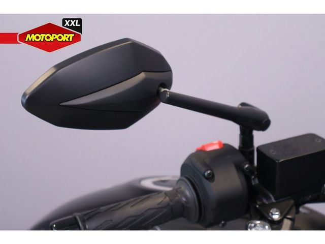 suzuki - gsx-8s