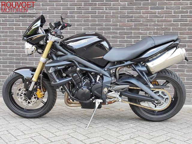 triumph - street-triple-675
