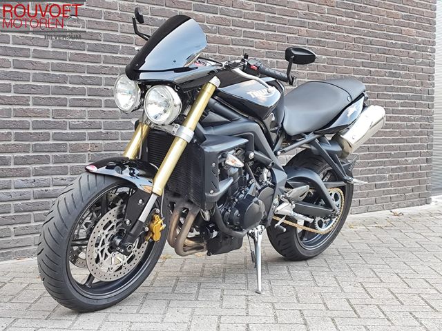triumph - street-triple-675
