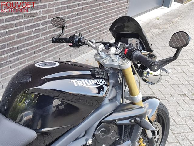 triumph - street-triple-675