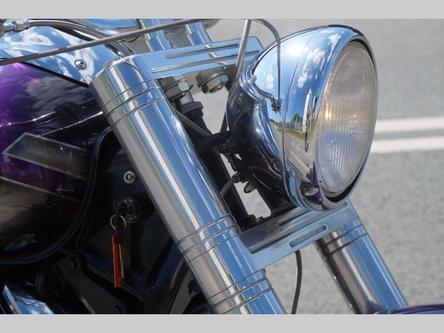 yamaha - xvs-1100-a-dragstar-classic